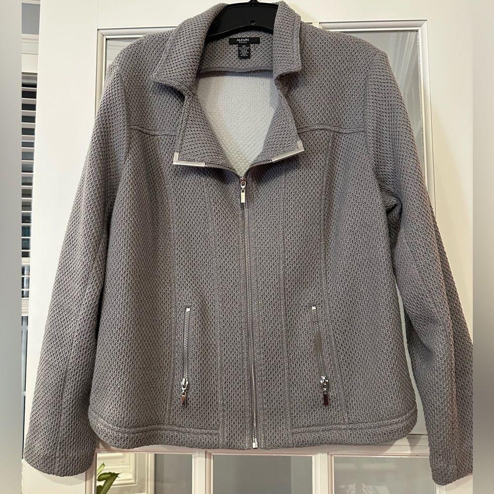 Alfani Women's Textured Gray Blazer Metal and Zipper Accents Sz 0X (XXL)